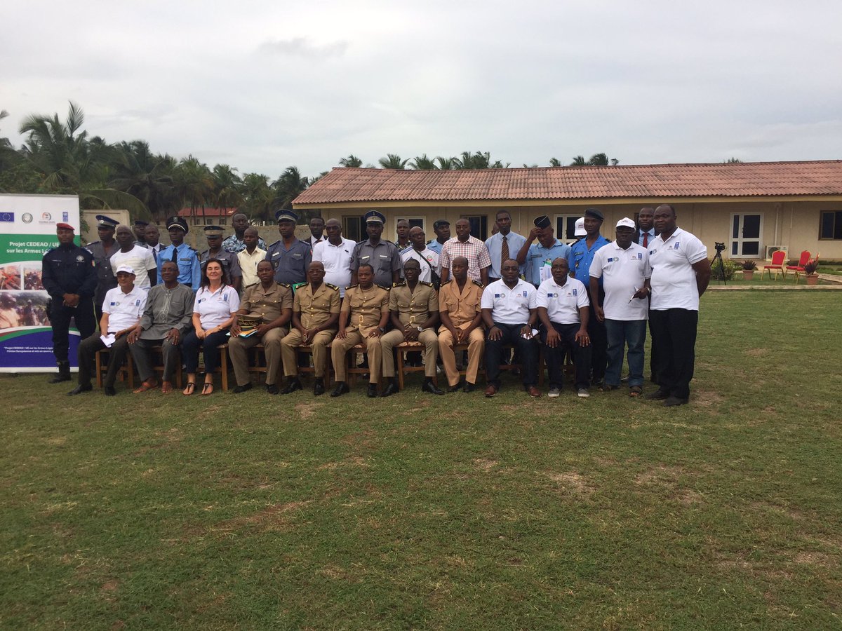 FredAmpiah's tweet image. @EdwardKallon @UNDPNigeria @UNDPEU #small arms @SALWProject Capacity of Prefectures in San Pedro key for border security and SALW control