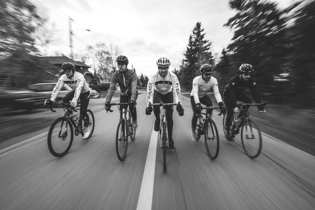 FujifilmEMEA's tweet photo. Photo by Scott Grant | X-Pro2 | XF10-24mmF4 R OIS | F11 | 1/7sec | ISO200 #fujifilm #xphotographer #xseries #velophil #bikelife https://t.co/MyGO6gKHYO