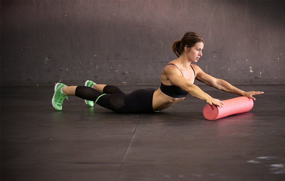 MensHealthMag's tweet photo. Stretch for more effective lifts. https://t.co/jyuP0cVC02 https://t.co/nboMLQZUyK