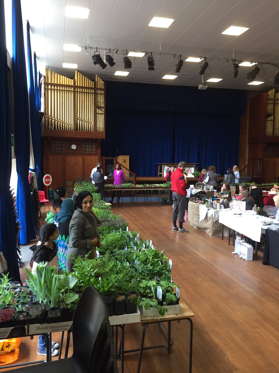 KEFWschool's tweet photo. Great turnout so far for the @Friends_5Ways Plant &amp; Gift Sale. https://t.co/FSV4dvIRg1