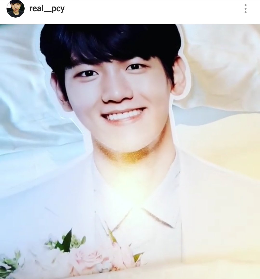 mine_xo97's tweet photo. ยอมใจอ่ะ วางเเผนมาตั้งเเต่ วันที่10เดือน11ปี2016 พีี่่ทำมันได้ยังไงงงงงง   😭😭😭😭😭😭😭😭😭😭😭😭😭 https://t.co/Yx7E62fejj