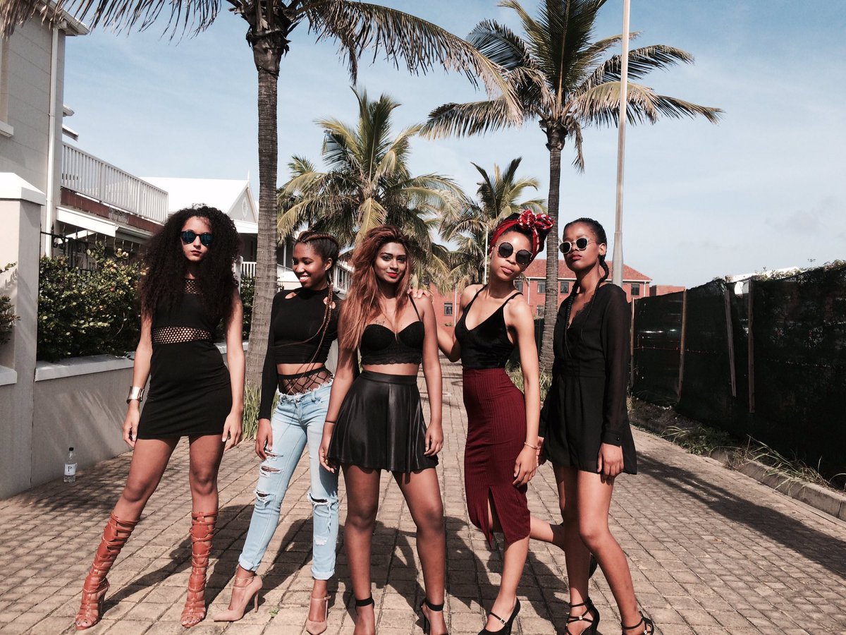 Zukikwata's tweet photo. Styling and Creative Direction: All Me 

📸 Behind the scenes @its_TFA https://t.co/qsHfpzB2Hk