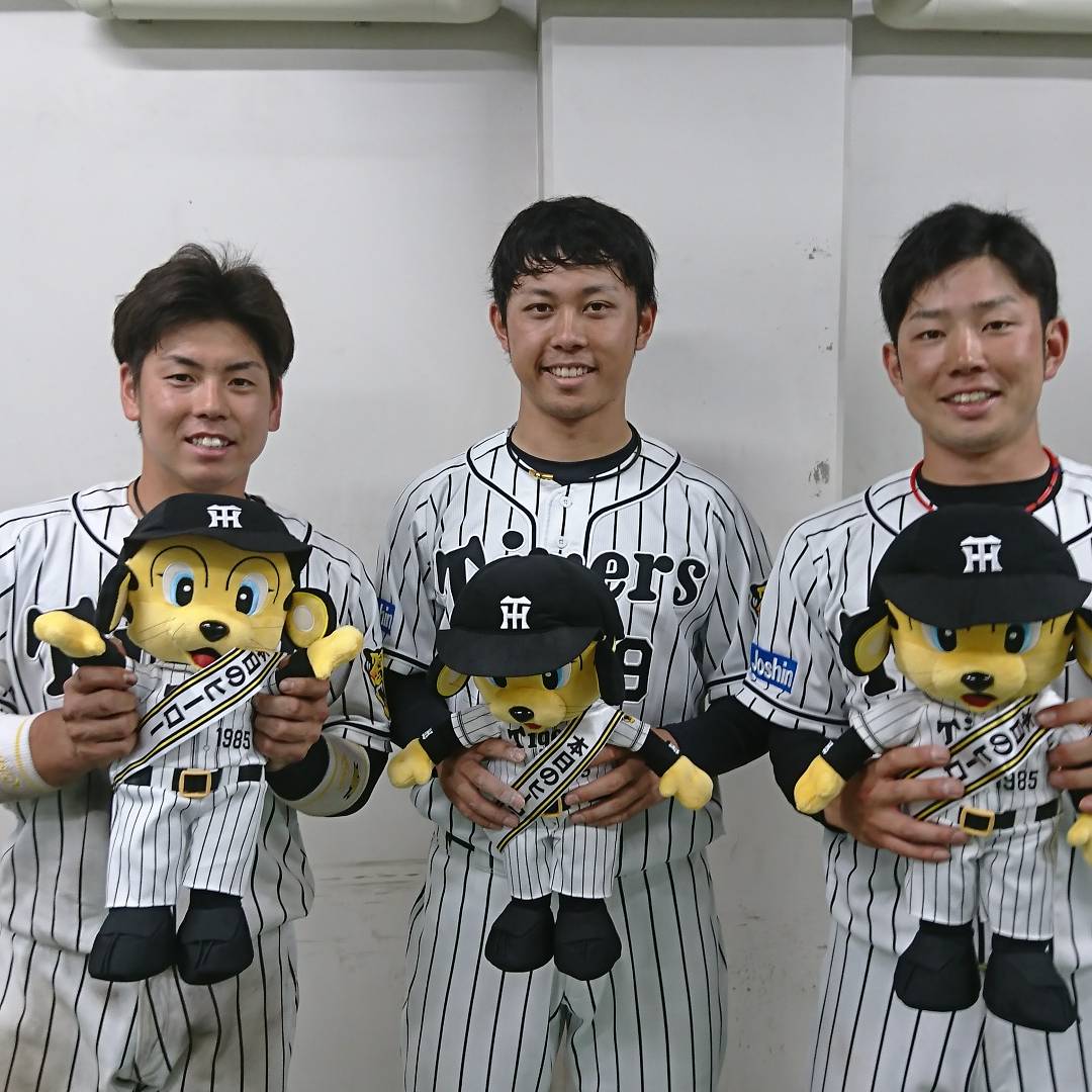 阪神タイガース on X: 阪神タイガース on X: