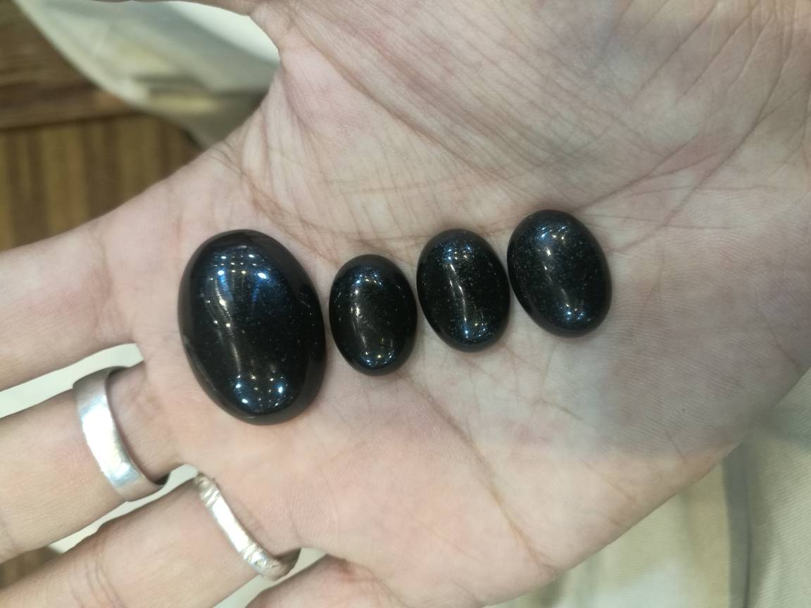 aligemstones's tweet photo. #jetstone
#syedtayyabalishah
#gemologist
#gia
#aligems
#oo923335207750 https://t.co/iuT9ALHNpd