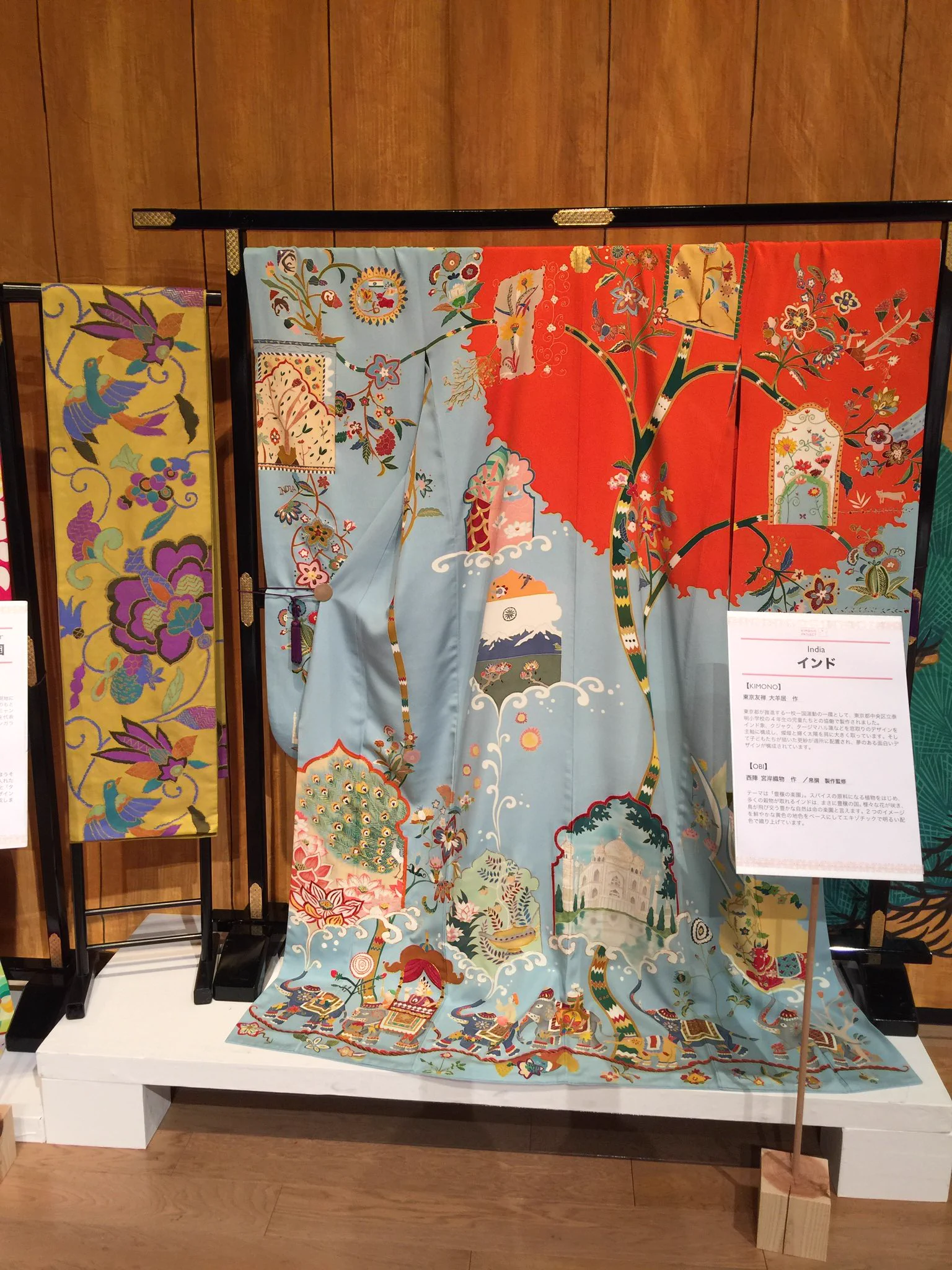 各国の着物を作成中！？東京オリンピックに向けたイベントがすごいｗｗｗ