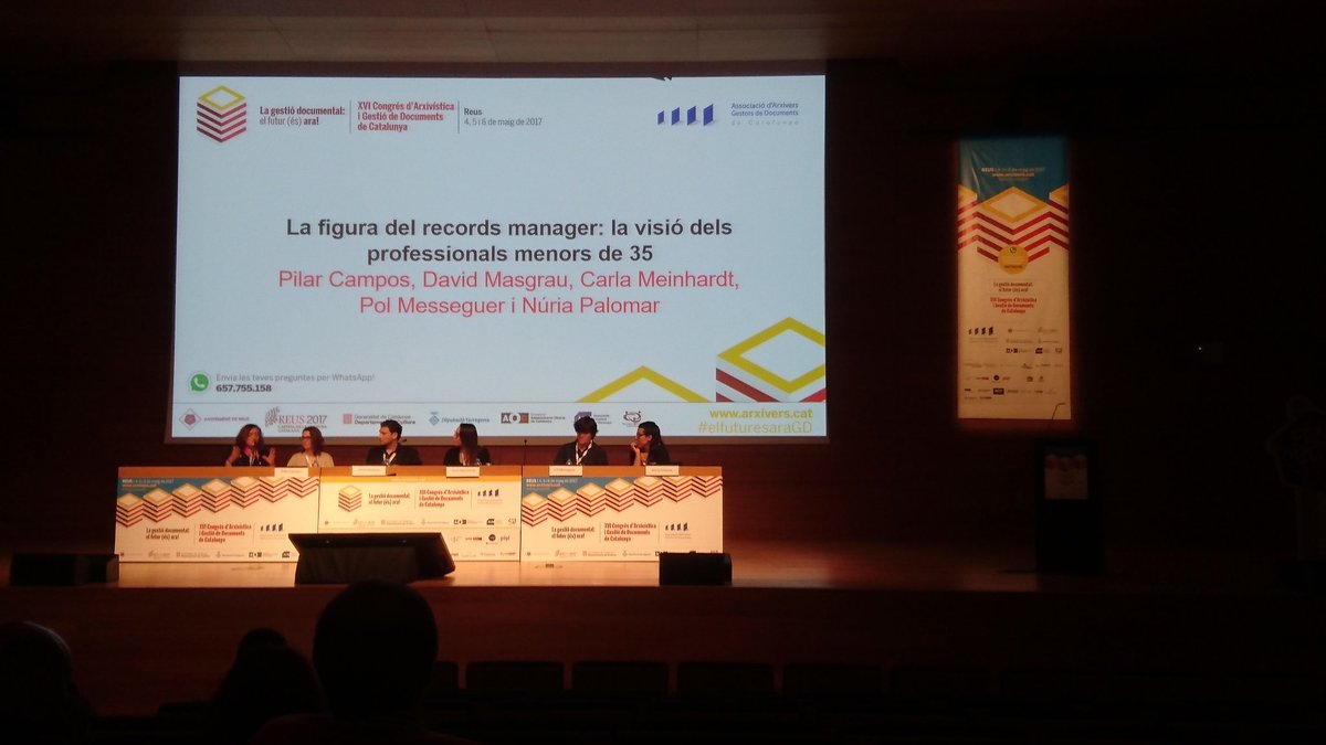 fatimacoya's tweet photo. #elfuturesaraGD La figura del #recordmanager: la visión de los profesionales menores de 35 años #archivos #orgullloarchivero #archiveros https://t.co/zf6xEOR3rT