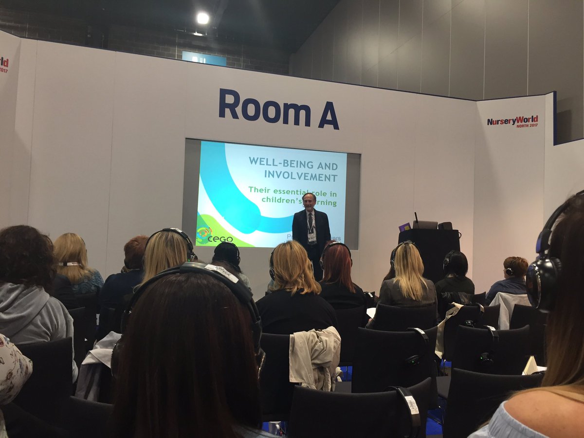 _MissDavin_'s tweet photo. Fantastic masterclass with Ferre Laevers @nurserywrldshow #wellbeingandinvolvement @RainbowEduMAT https://t.co/2AUUlTR2JV