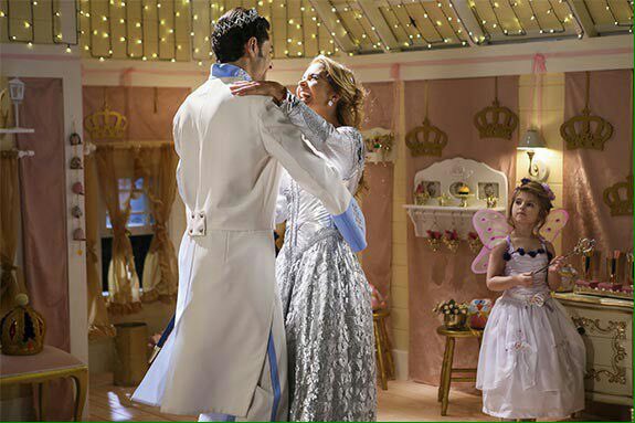 __Espectaculos's tweet photo. Nuestra bellísima @LuceroMexico Como siempre tan hermosa. RT https://t.co/HZWj8JRBii
