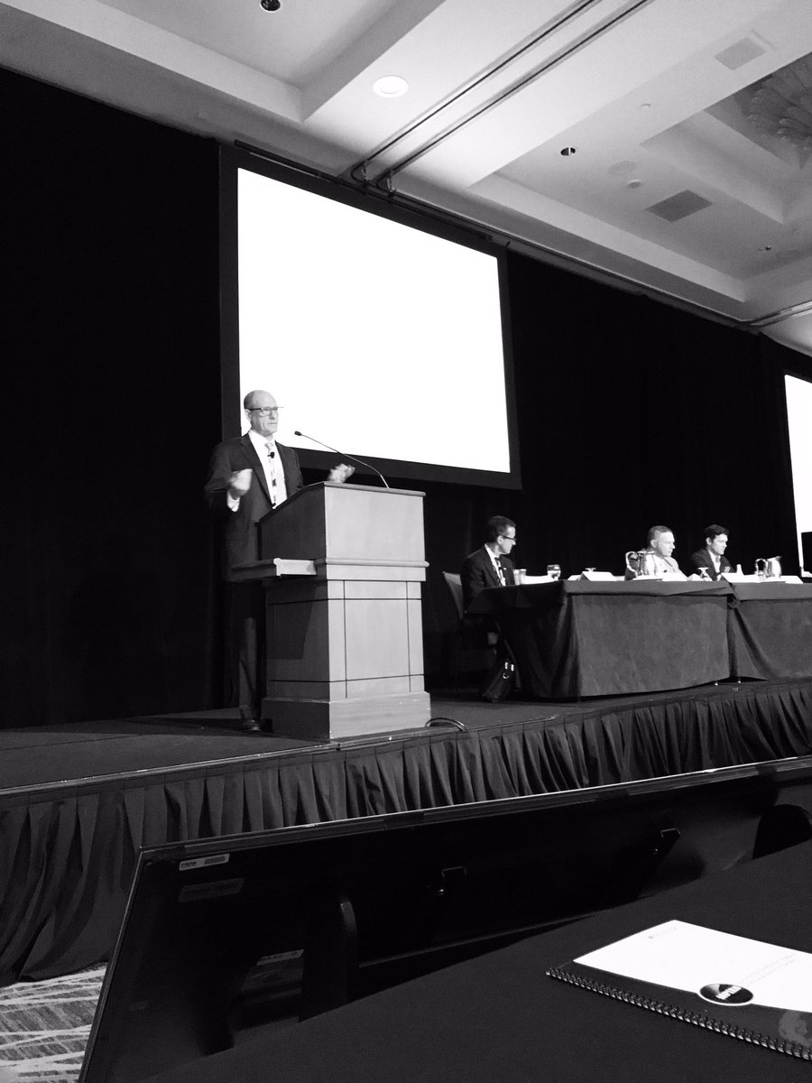 ttamberr's tweet photo. @NOVADAQTech Chief Medical Officer @plasticzenn dedicates #ISPIES in honor and memory of his mentor @DrSpear https://t.co/uDDtZvKOBw