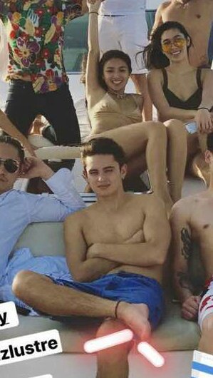 milkteaylor's tweet image. LANGYA HANASH NANANADYA KA EH NO?! 😭😭😭 NO BOOBDINE AND NO BOOTYDINE FOR TONIGHT 😂