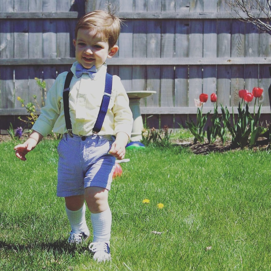 Dishique's tweet photo. The #VPofCute is decked out in his finest because it's #derby day! 🐎🐎🐎
#kentuckyderby #attheraces https://t.co/xqEa4l108l
