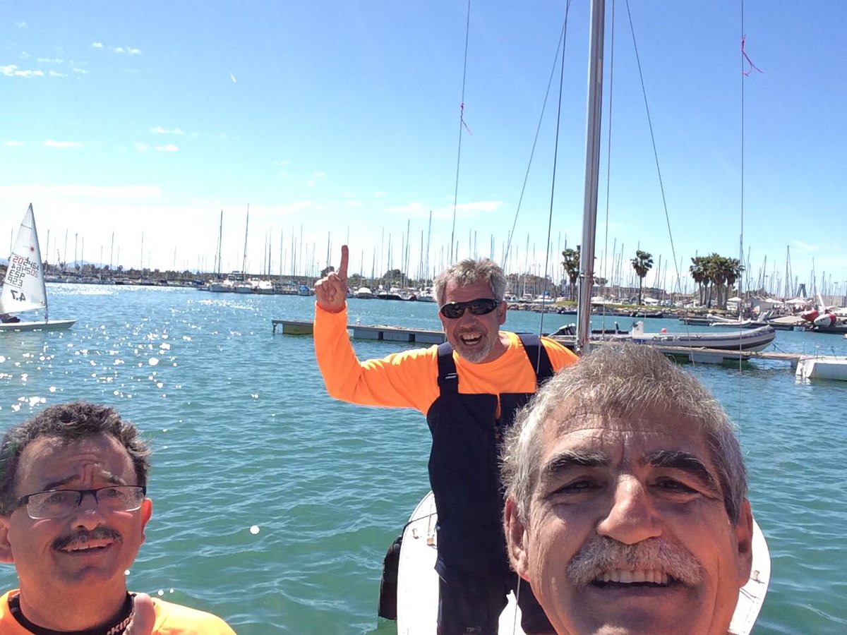 Club_UMSB's tweet photo. @Club_UMSB duerme 1, en #claseopen de la regata @UPV @RCN_Valencia. Nuestro tripulante @hector9alvarez a participado con #saona 1° en #orc3 https://t.co/3h4kRnpkAn