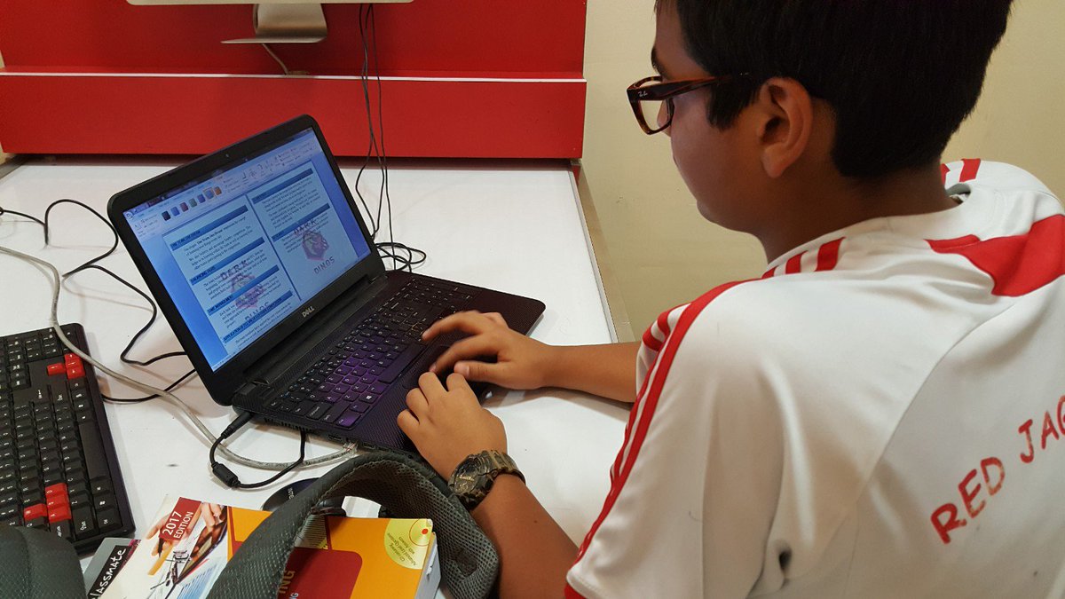 Teamdarkdinos's tweet photo. RESEARCH WORK BE LIKE...😎✌️
#Flldiaries #FLL #international https://t.co/tQ7JRL8BVG