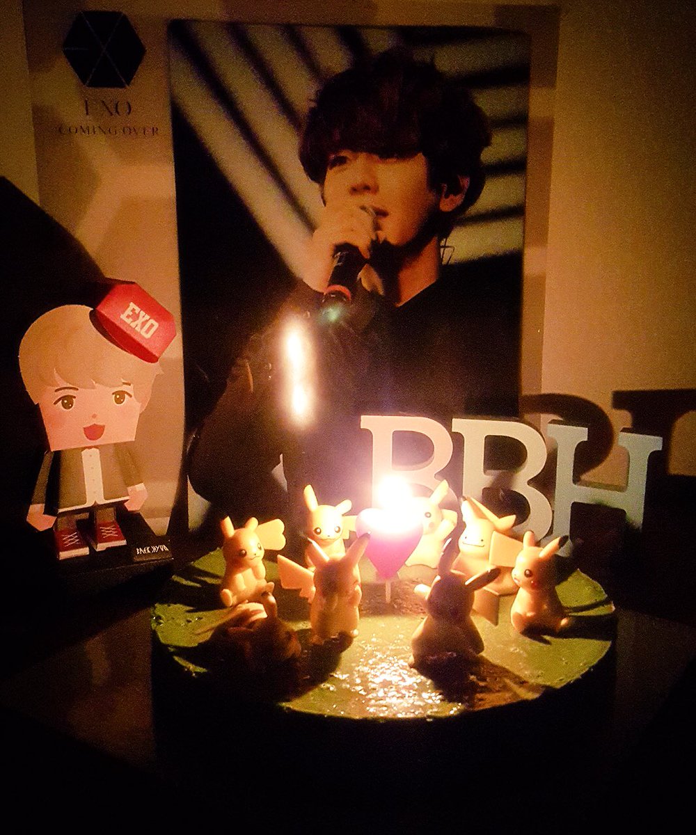 NEONLIGHT0506's tweet photo. 🎂우리 왕자님, 생일 축하해!❤🙆🏻#HappyBaekhyunDay #백현아생일축하해 https://t.co/9FqbvmaRfS