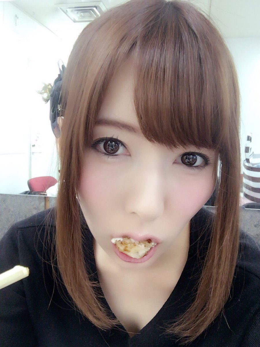 hatano_yui tweet picture