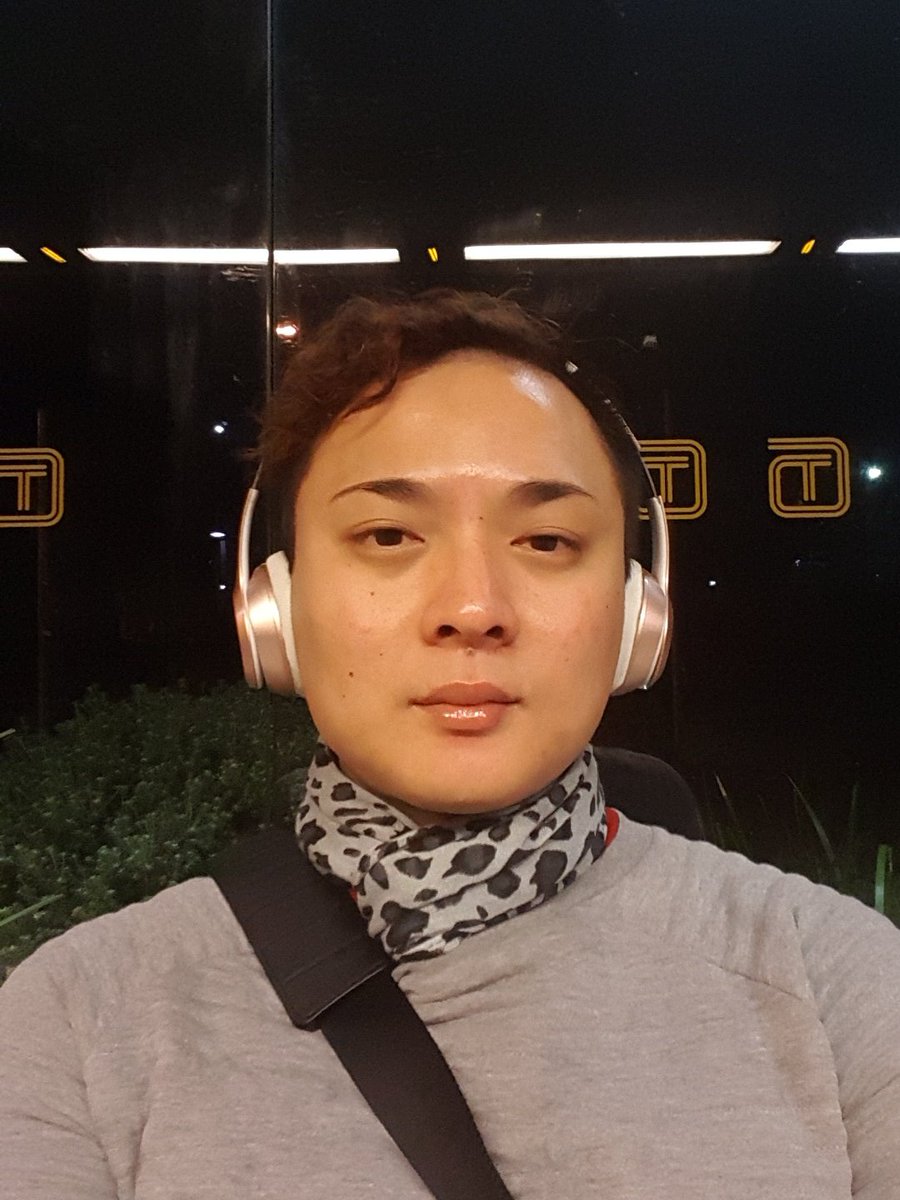 AM692016 tweet picture