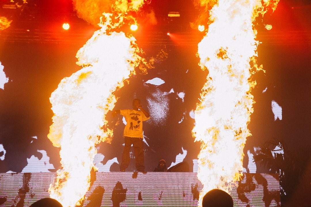 RollingLoud's tweet photo. 🆙🆙🆙 #Day1 #RollingLoud3 https://t.co/D7SUHQQl6p