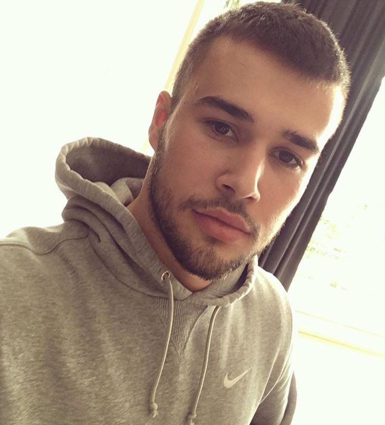 RPGSSCL's tweet photo. Inconnu
Eliott Martin
18 ans
Humain
Etudiant

@rpweIi https://t.co/vMOrjNMZo2