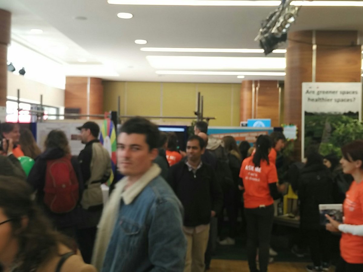 TheAdiMac's tweet photo. #impfest in full flow @CentreEnvHealth #orangeisthenewhealthy https://t.co/iwNZKLaH3v