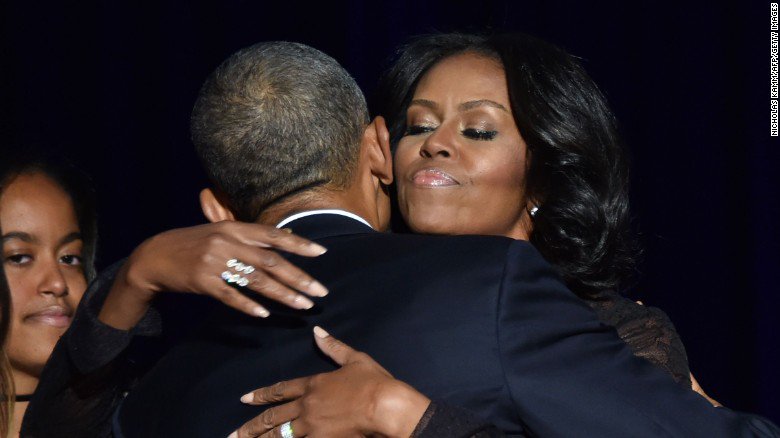 Glinding's tweet photo. The Obamas are donating $2 million to a South Side summer jobs program in Chicago https://t.co/3wK14Dl99v by #CNN via @c0nvey https://t.co/a9VIi7B6Hn