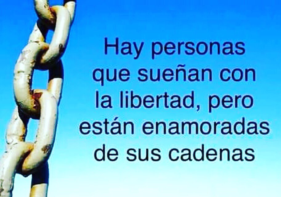 cmjinter's tweet image. Mientras no rompamos nuestros esquemas mentales estaremos atados al pasado y sin avanzar al futuro!