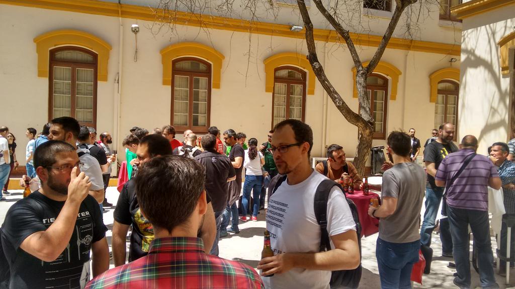 fcjurado's tweet image. #OpenSouthCode chapeou por el networking