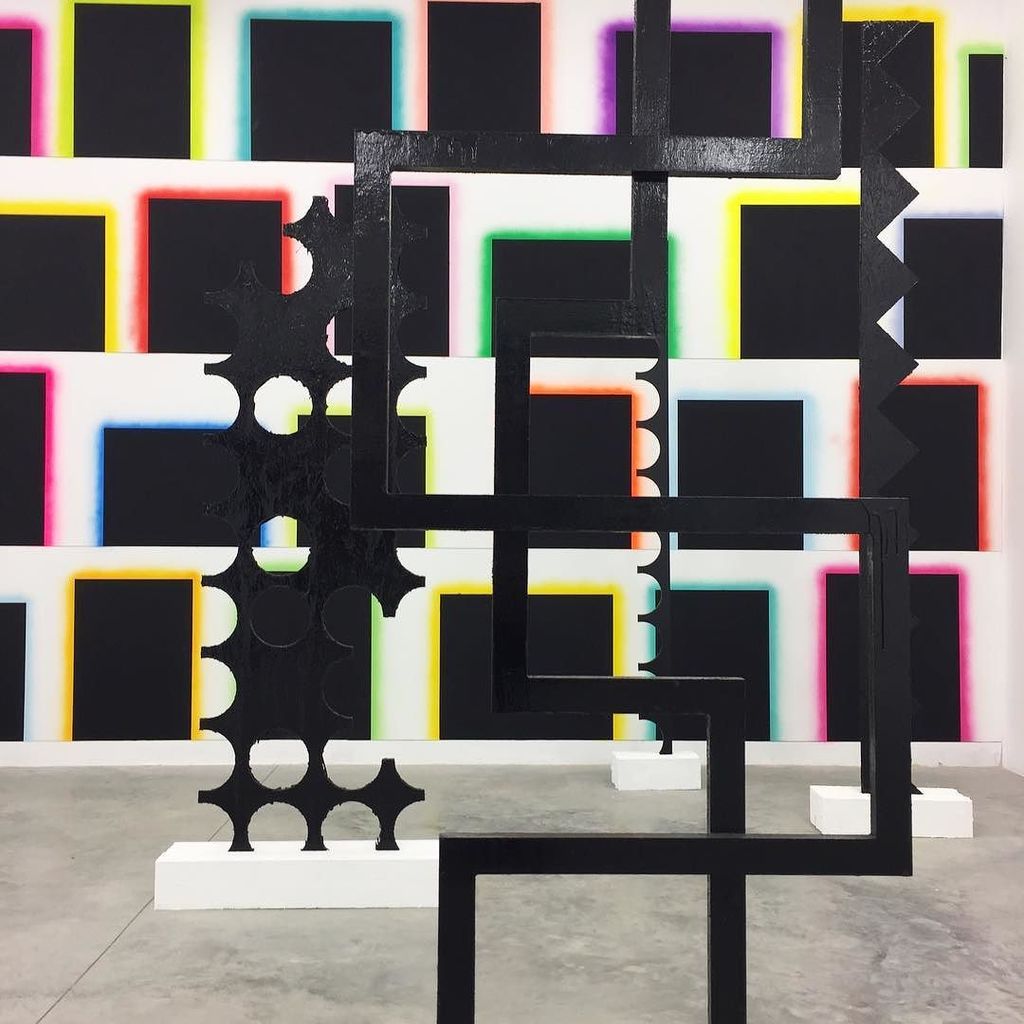 philashcroft's tweet photo. David Batchelor #mattsgallery https://t.co/QWja6AemY7 https://t.co/38AxA6BUJC