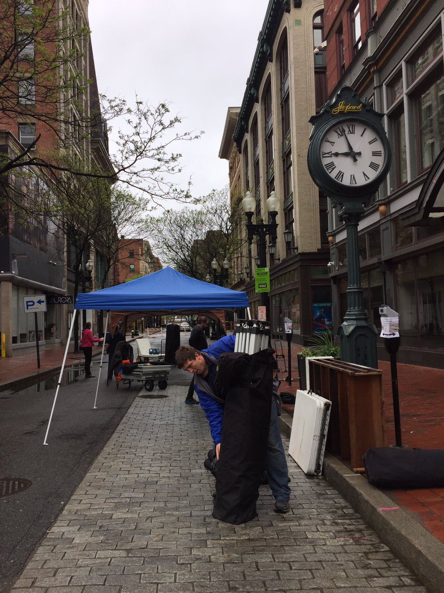 SaveSupermanRI's tweet photo. It's all happening (and the rain seems to be moving away) #tacofestpvd17 https://t.co/4KTS1tqYlS