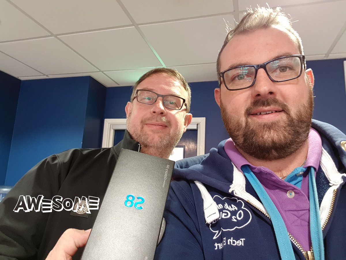 SkegnessGuru's tweet image. Another successful #o2showcase. @CelfoneGuru @celfonefamily @O2 @SamsungMobile