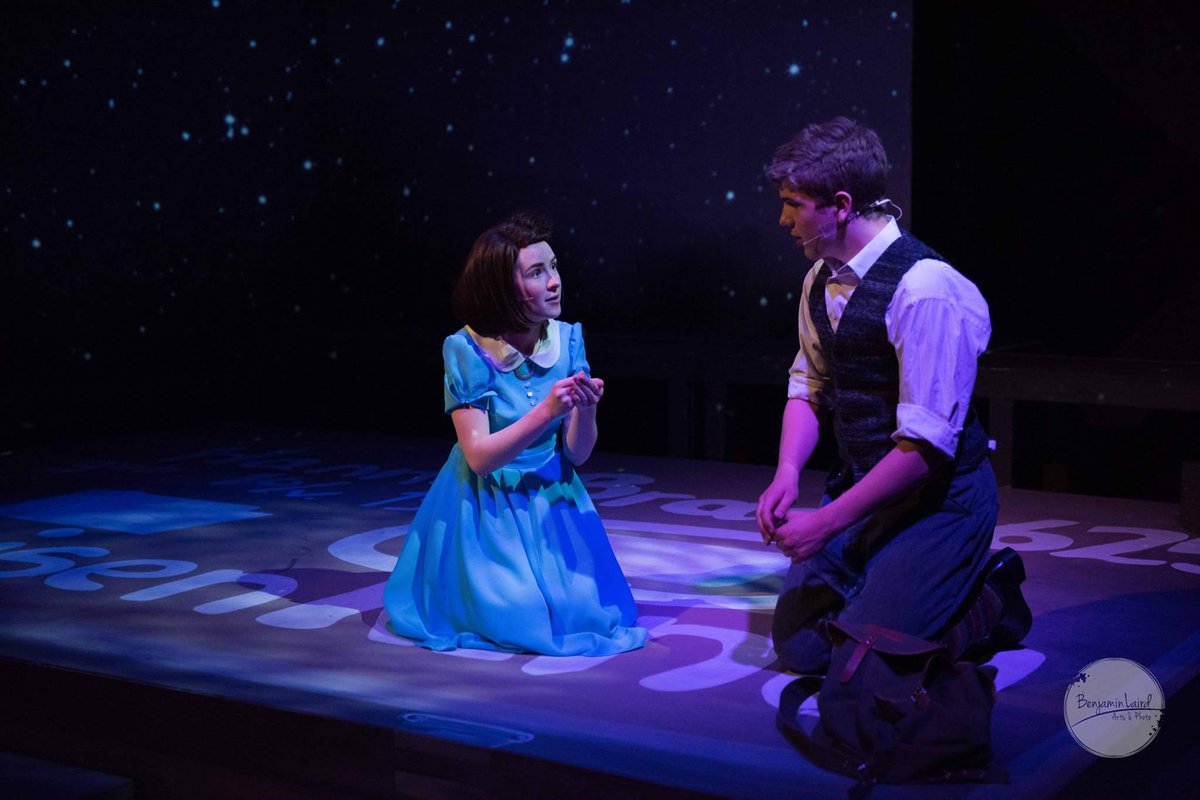 gracelu's tweet photo. Two more performances of @hanassuitcase then our @StoryBookYYC run is done

Honoured to be allowed to tell this story

#neveragainisnow https://t.co/yyPUeEujvh