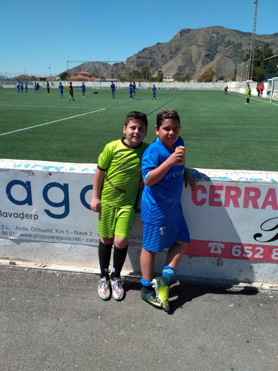 edpgoalkeeper's tweet photo. Nuestros alumnos demostrando jornada tras jornada el talento que tienen #Enormes #EdpGoalkeeperAcademy https://t.co/KIS9hm3kkP