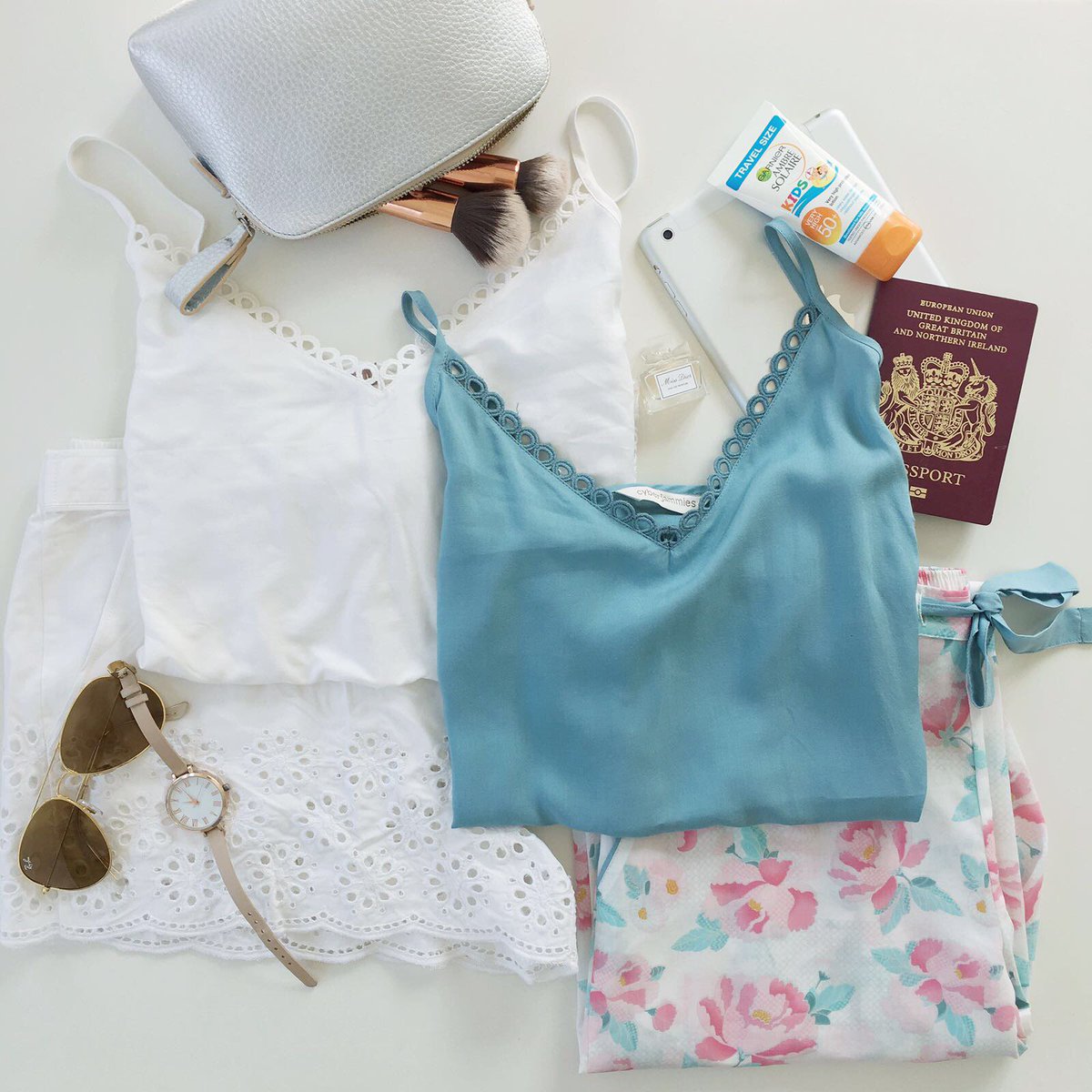 Cyberjammies's tweet photo. Holidays calling ... 🌞 #summer #holidays #getaway #summerpjs https://t.co/fb9Ft7ex3W