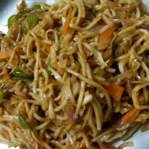 aakritikashyap's tweet image. So I made #chowmein while taking a little break from my navigation, which is on the way. #codegasm @HarshKashyap5