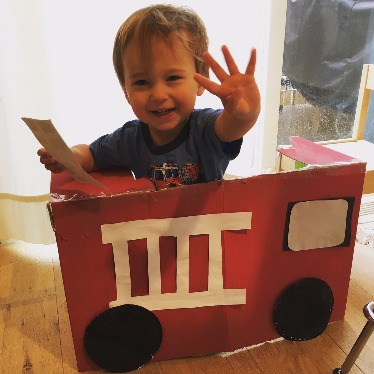 Lindsay Zier-Vogel tweet media