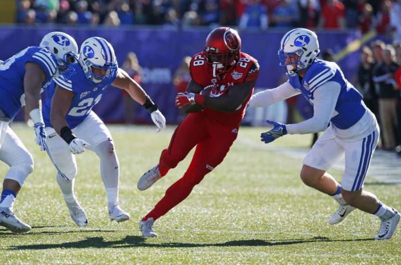 GridironSchol91's tweet photo. My 3 picks in the #DHHMayRookieMock:
1. WR C. Davis, Titans
2. RB K. Hunt, Chiefs
3. RB J. Williams, 49ers
#FantasyFootball #NFLDraft17 https://t.co/KnTmQUnLt2