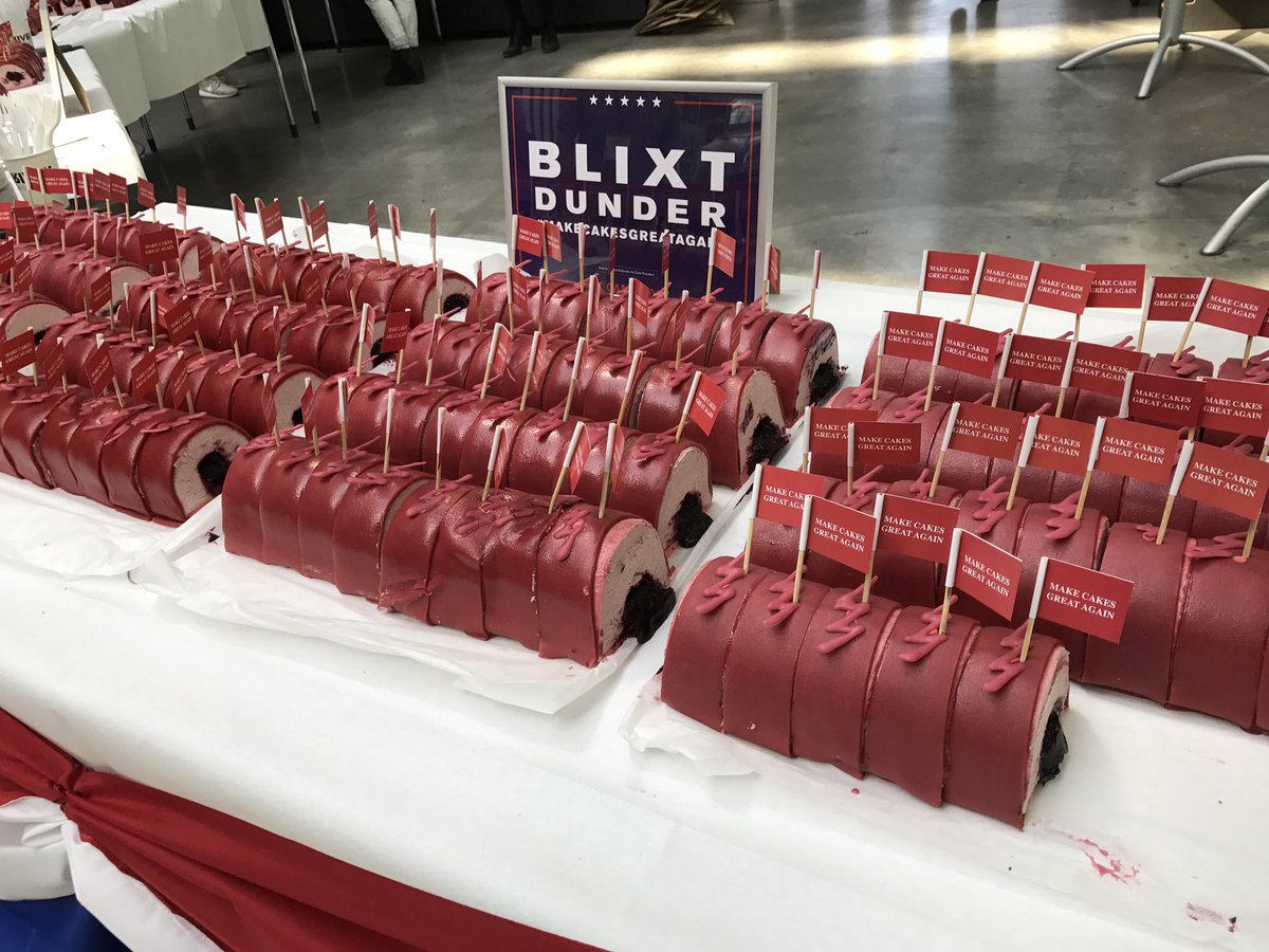 lenaegede's tweet photo. Respect! @BlixtDunder You're taking the trophy as the most dedicated sponsor!!! @uxcampCPH #makecakesgreatagain https://t.co/m4Kd80VJVf