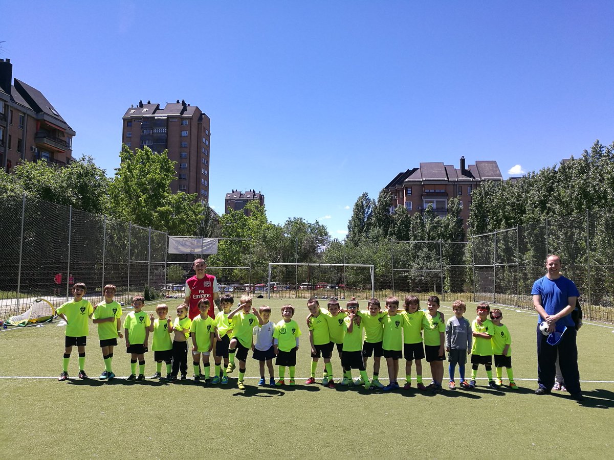 Nuestro grupo de niños de 5 y 6 años sigue creciendo cada día. 

Gracias a los papis, mamis y a <a href="/FundacionADF/">Club Fundación A.D.F. 🇪🇸</a>  por apoyarnos.