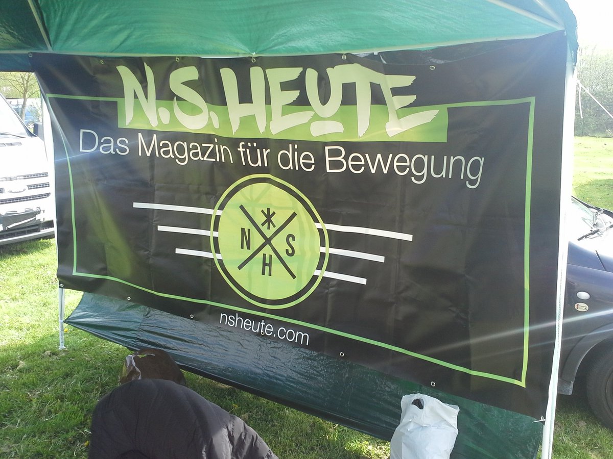 rechteOWL's tweet photo. #nsheute Stand läuft gut, Stimmung super - astreiner #Eichsfeldtag !! https://t.co/2OaoOsJNjs