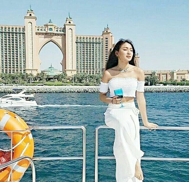 TeamRealTV's tweet image. All these updates! 

'Teng, magpatulog ka naman oh, at maaga pa shift ko bukas. 😭

[NIK]