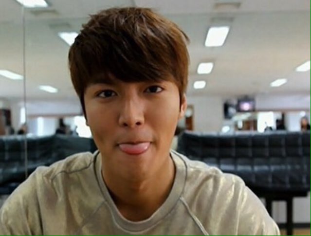 forlmhonly's tweet photo. In a world full of treasure,
I'd still look for you #LeeMinHo
<3 https://t.co/yYvZuk7w2x