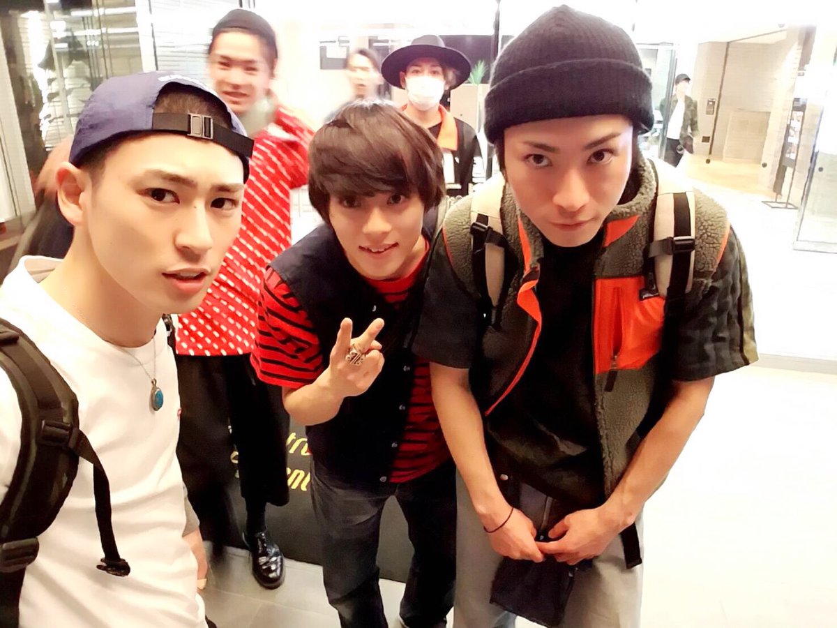 Twitter 上的 永田崇人 本日もありがとうございました 残すところ明日のみ 明日も頑張ろー ハイパープロジェクション演劇 ハイキュー 勝者と敗者 よろしくお願いします T Co Fhypqbj0oz Twitter