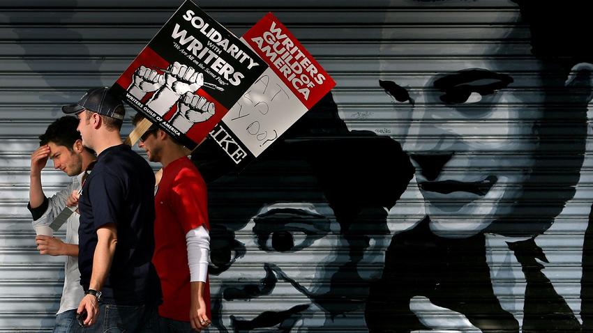 latimes's tweet photo. Writers Guild of America contract secures $65 million more in health plan contributions https://t.co/zhIOEBzLZe https://t.co/Eepf5NFmkb