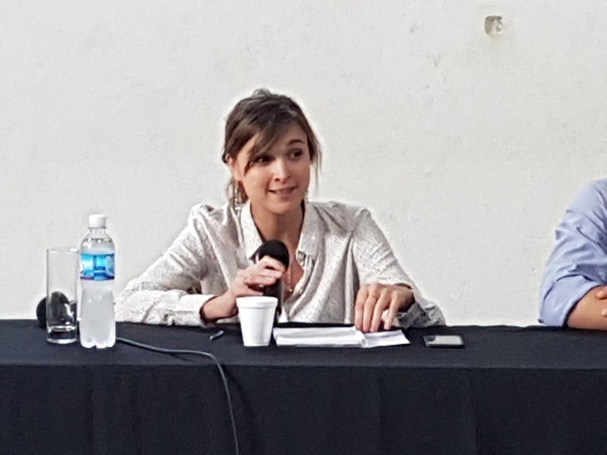 LaCuartaconCFK's tweet photo. @rociogiaccone  "Aun cuando muchos piensan que nos quejamos, nosotros seguimos trabajando desde adentro por la educación pública " https://t.co/vFrmce68aJ