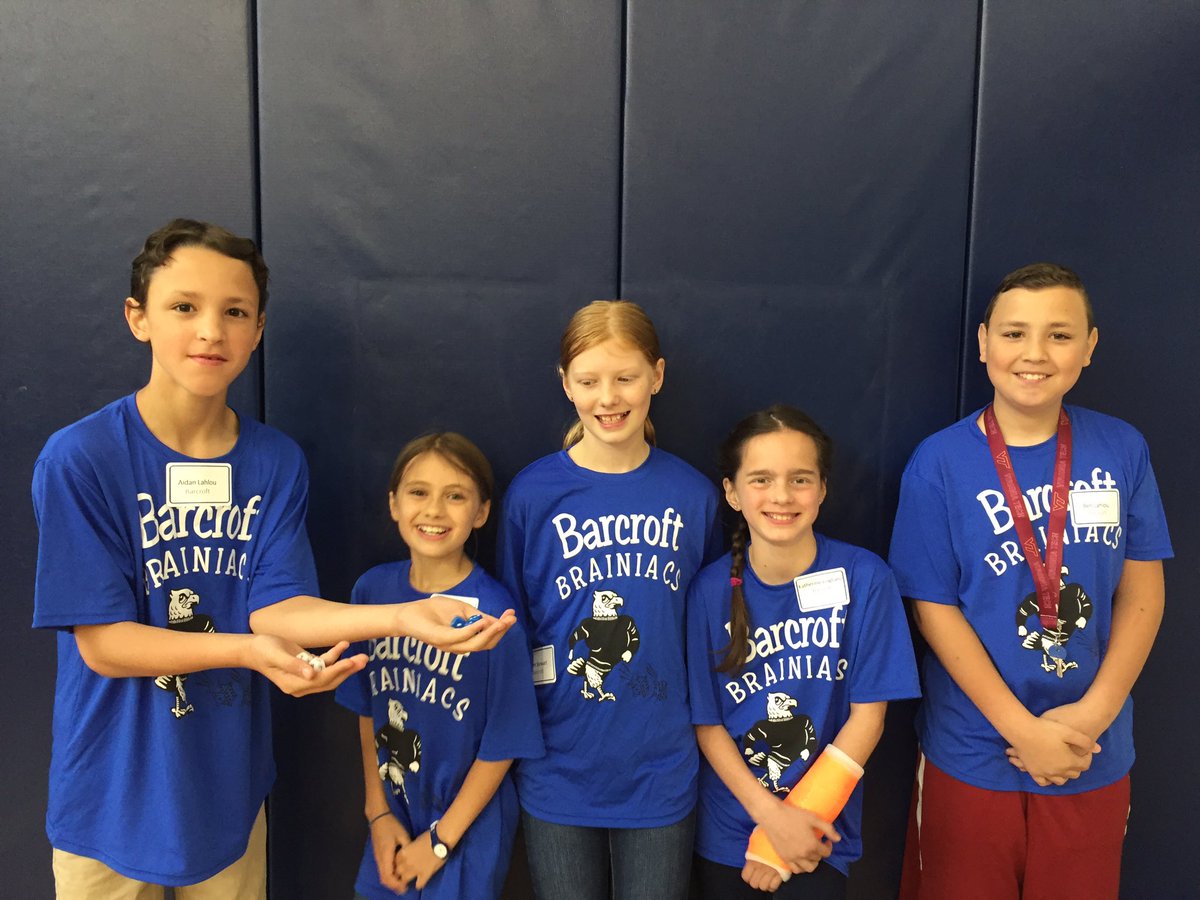 dmaa3048's tweet photo. Barcroft Brainiacs are ready to soar in the #APSMathdice2017 tournament! #BRCPride @School_Of_Fisch @MissWelsh_APS @CBounet @JudithSConcha https://t.co/ZMdsy7O8WM