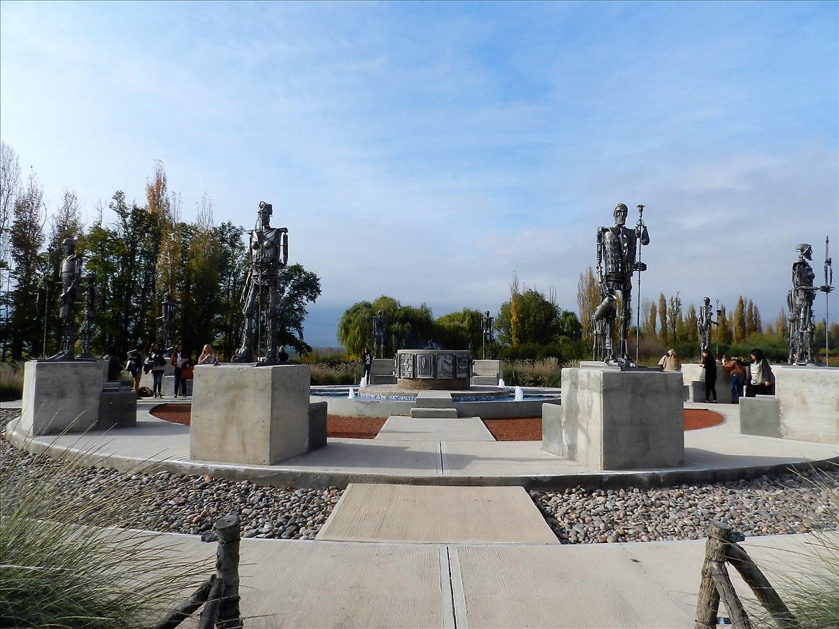 Hoy <a href="/Amuva_Arg/">A.MU.V.A.</a> visitó <a href="/BodegaA16/">Bodega A16</a> #Degustación #Arte #Malbec todas las fotos sociales en este link  facebook.com/caminosdelvino…