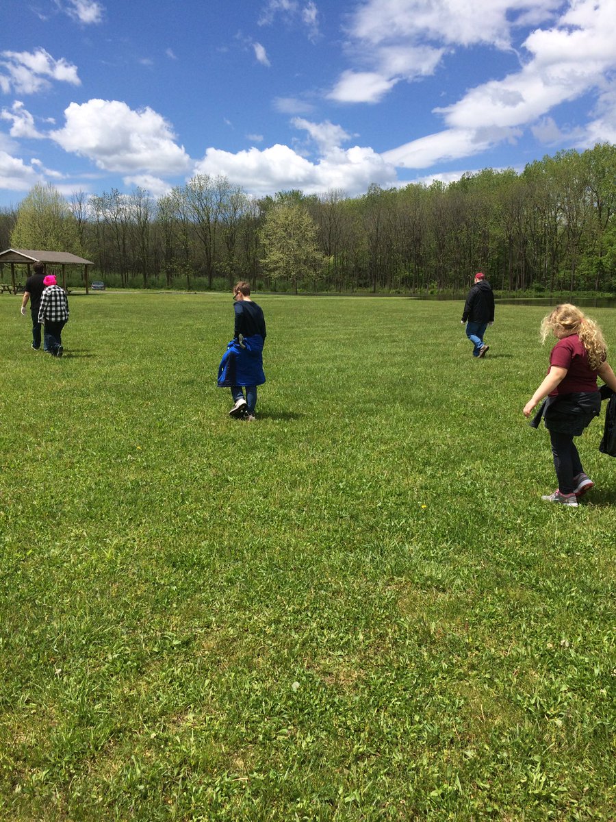 mcarr2k's tweet photo. Our group collected trash at Fort Harrison State Park today! #CityWideCleanUp #Hoosiers4Action #ScienceMarchIndianapolis #CleanUpIndiana https://t.co/g54cPIwacx