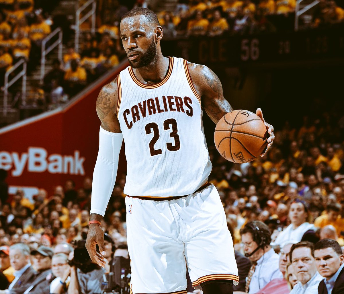 TeamLeBronPR's tweet photo. LeBron - "No tengo nada que probar, yo solo quiero ganar" https://t.co/bFYmRICGM0
