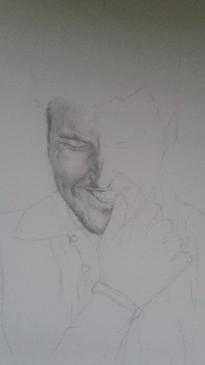 Tjbravo6's tweet photo. One half with shading. Another half with none. https://t.co/CcN4A9BFU4