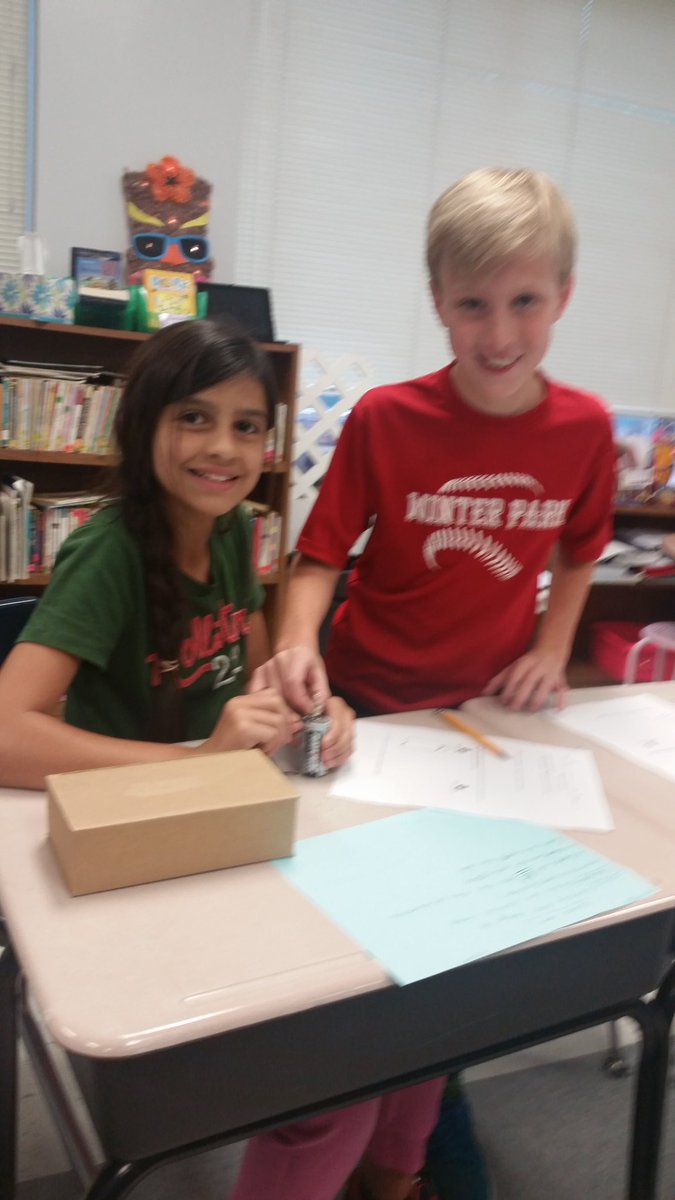 Fab4thCougars's tweet photo. Creating circuits! https://t.co/SKDnmGOLKM