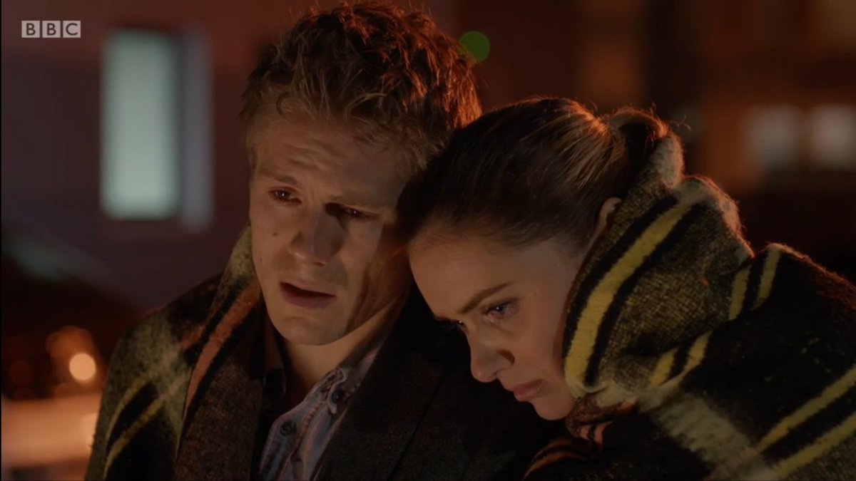 georgerainsford's tweet photo. Rewatch that last scene and see how selfish @ChelseaHP is with the blanket. Was absolutely freezing. Hilarious! #Casualty https://t.co/zrE1aBYrgL